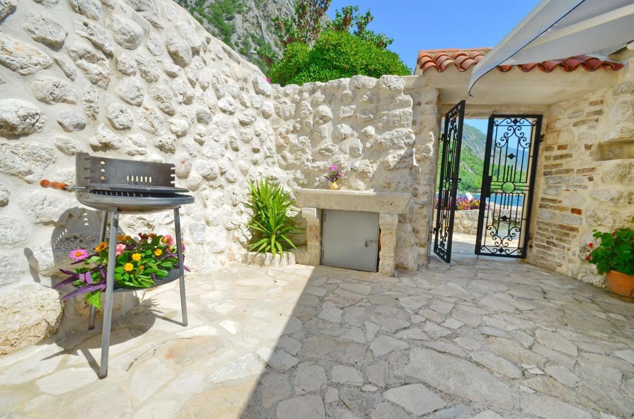 Apartament Tau Mir I Dobro Kotor Zewnętrze zdjęcie